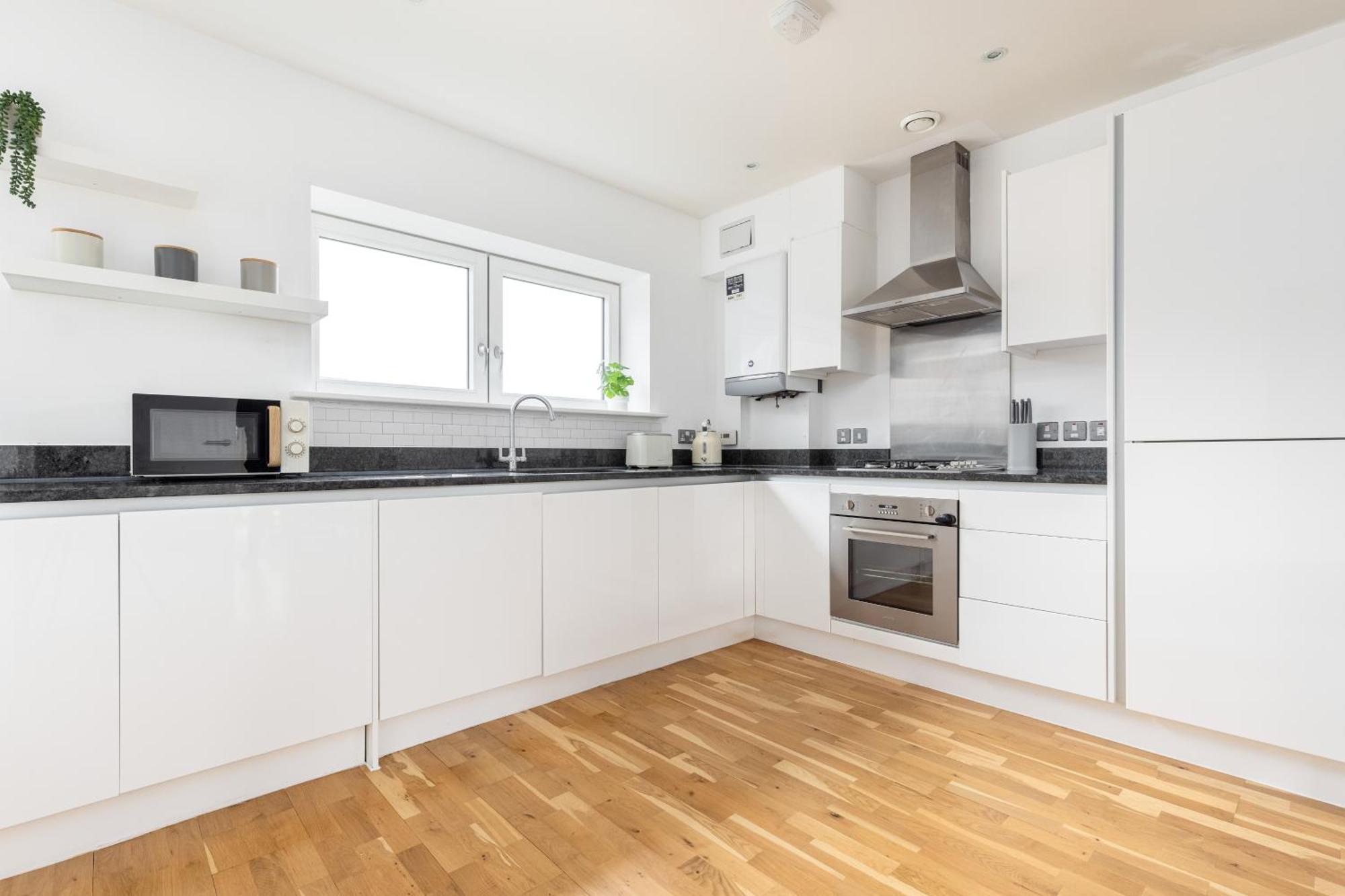 The Bridge Apartment Лондон Экстерьер фото